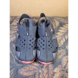 Nike Boy's Black and Pink Sunray Protects- Size 13